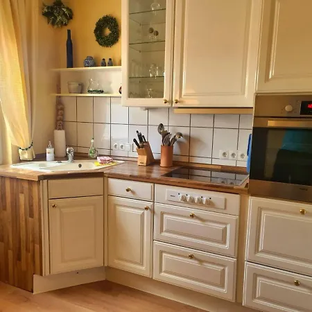 Apartment Pusteblume Mit Balkon, Neu Teilrenoviert *
