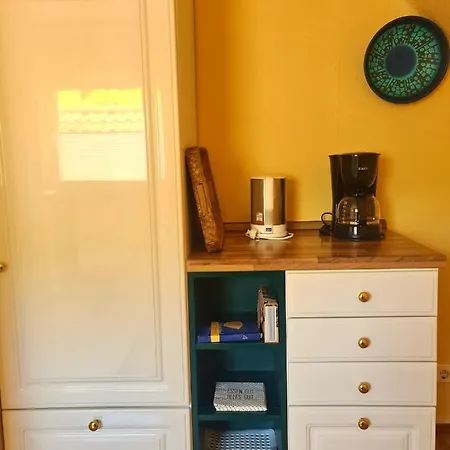 Apartment Pusteblume Mit Balkon, Neu Teilrenoviert *