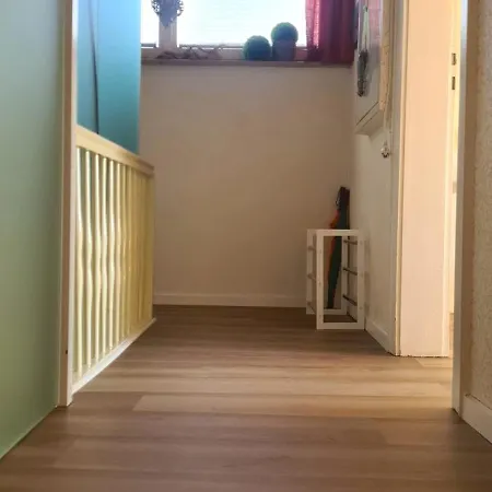 Pusteblume Mit Balkon, Neu Teilrenoviert * Sankt Martin