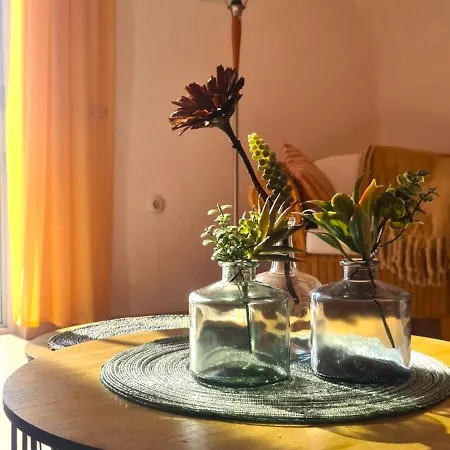 Pusteblume Mit Balkon, Neu Teilrenoviert Apartamento *