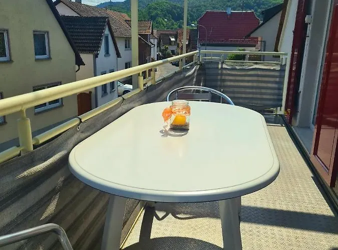 Pusteblume Mit Balkon, Neu Teilrenoviert * Sankt Martin