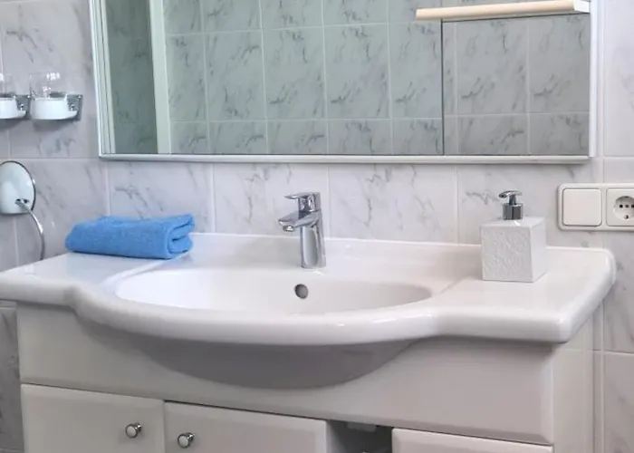 Apartman Pusteblume Mit Balkon, Neu Teilrenoviert *